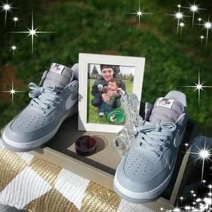 Meet your Posher, Christopher